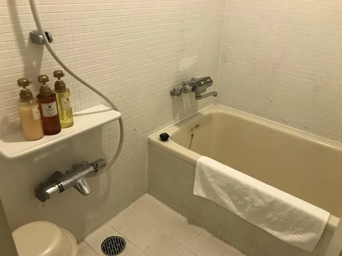 Hotel Park Side Tokyo 3*,